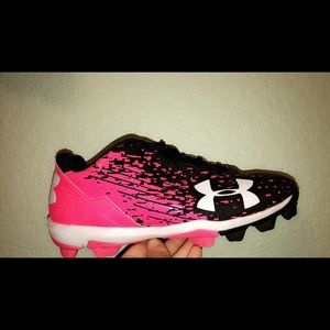 Under armor softball cleats